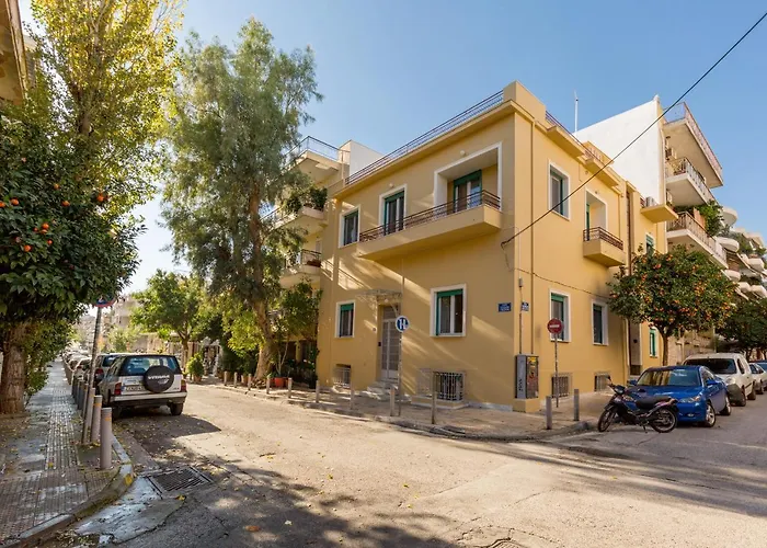Troon Of Athens Apartments