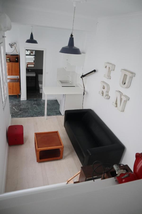 Troon Of Aparthotel Athens